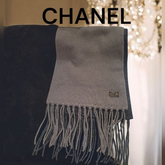 CHANEL CASHMERE MULTICOLOR UNISEX Scarf IN EUC WITH COA - Picture 1 of 15
